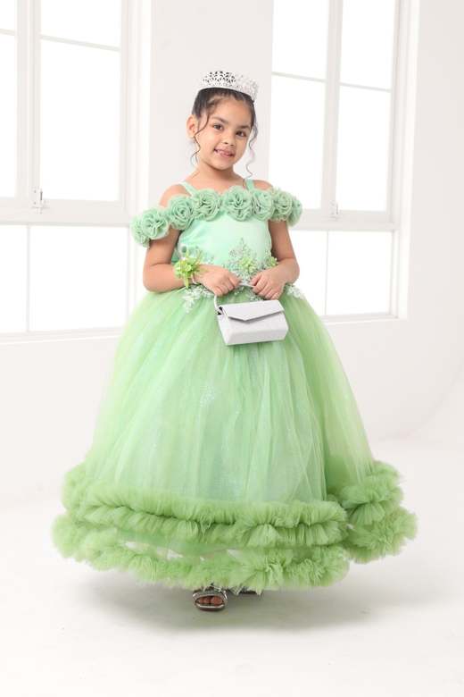 Vestido Karol de promoción para niña